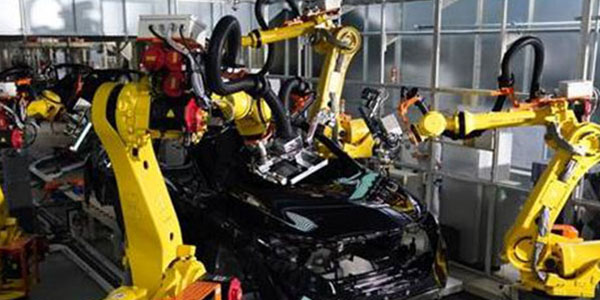 速耐機械臂監控鉚螺母槍助力汽車行業走向輕量化