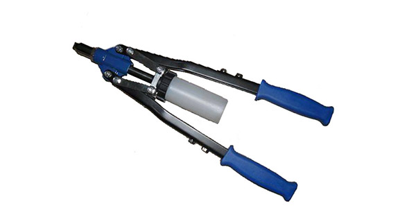 手動(dòng)鉚釘槍如何正確使用